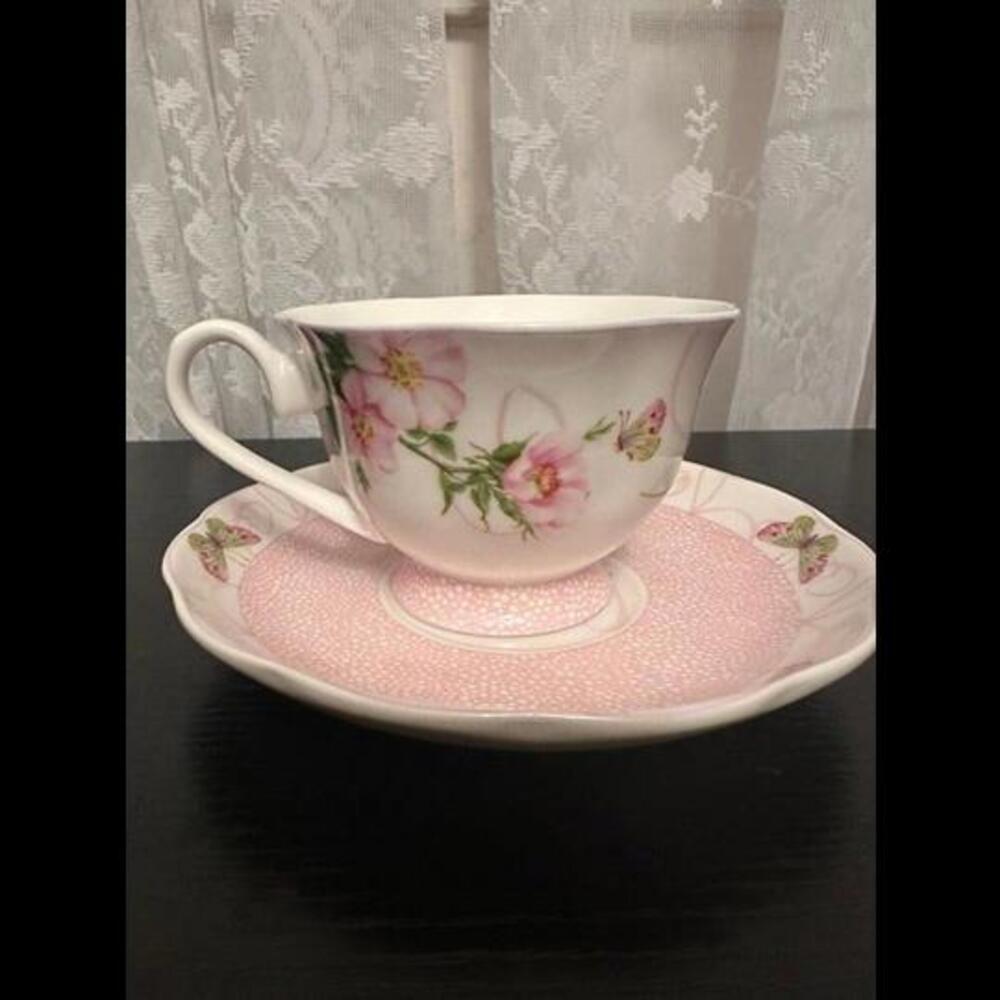 Grace Teaware Fine Porcelain Pink Floral Tea Cup and Saucer Set - Vintage Look - Picture 3 of 5